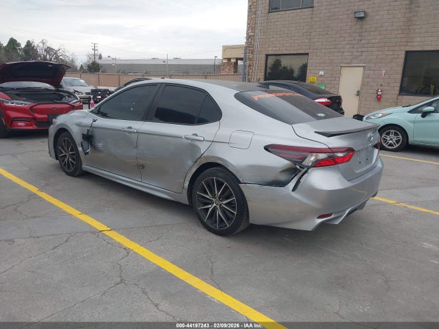 4T1G11AK4PU104071 Toyota CAMRY SE