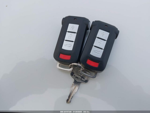 2019 MITSUBISHI OUTLANDER PHEV JA4J24A52KZ036376 Photo 10