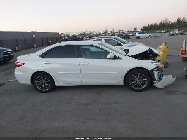 Toyota CAMRY SE 2016 4T1BF1FK7GU150434 Image 14