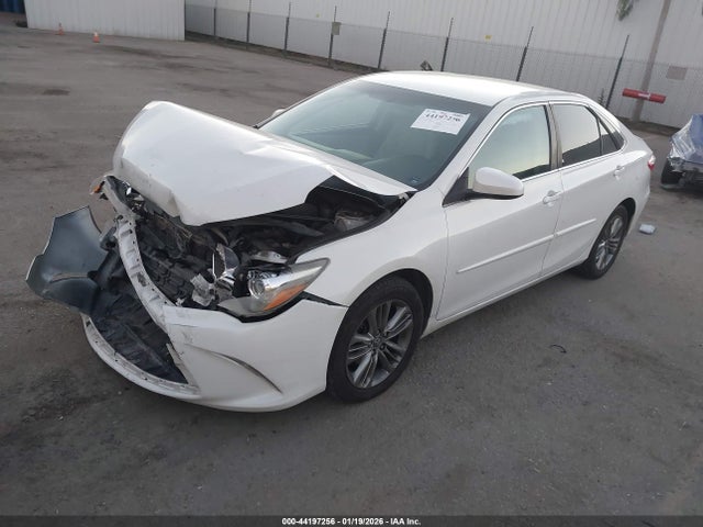 Toyota CAMRY SE 2016 4T1BF1FK7GU150434 Image 2