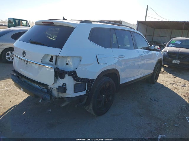 2022 VOLKSWAGEN ATLAS 1V2WR2CA1NC521796 Photo 3