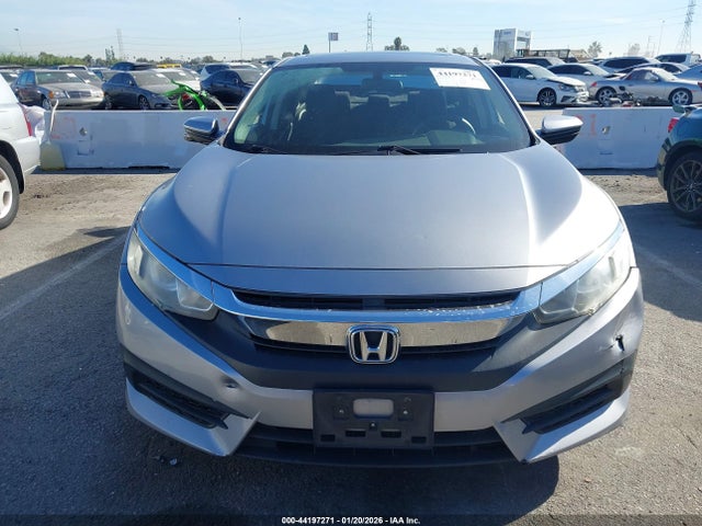 Honda CIVIC EX 2018 2HGFC2F7XJH562987 Image 12