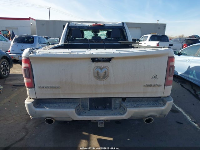 1C6SRFDT4LN280820 RAM 1500 Laramie 4x4 6&#039;4 Box