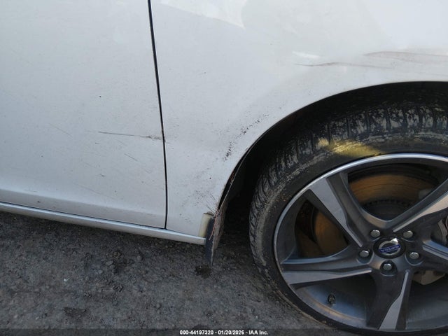 2012 VOLVO S60 YV1902FH4C2102033 Photo 5