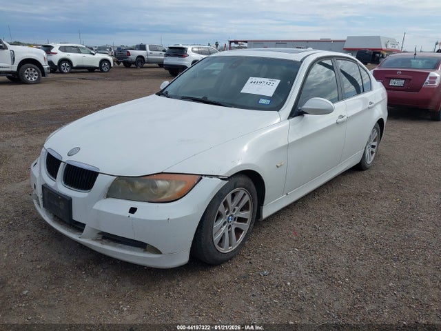 Продажа на аукционе авто 2007 Bmw 328 I, vin: WBAVA335X7P140020, номер лота: 44197322