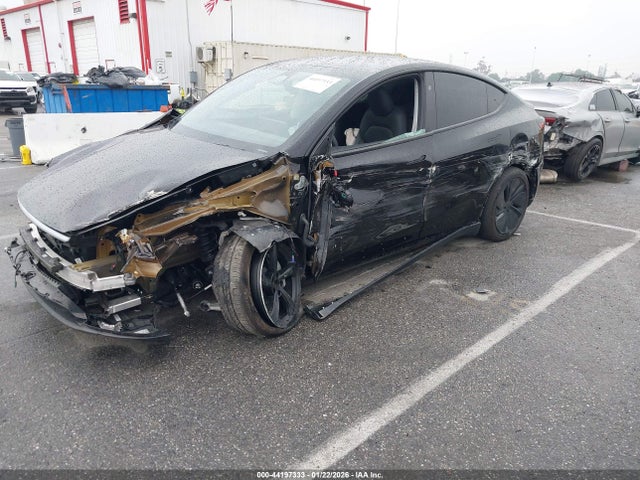 2026 TESLA MODEL Y 7SAYGDEE3TF366599 Photo 1