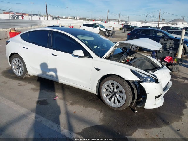 2022 TESLA MODEL 3 5YJ3E1EBXNF315833 Photo 0