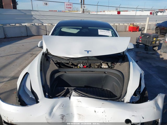 2022 TESLA MODEL 3 5YJ3E1EBXNF315833 Photo 9