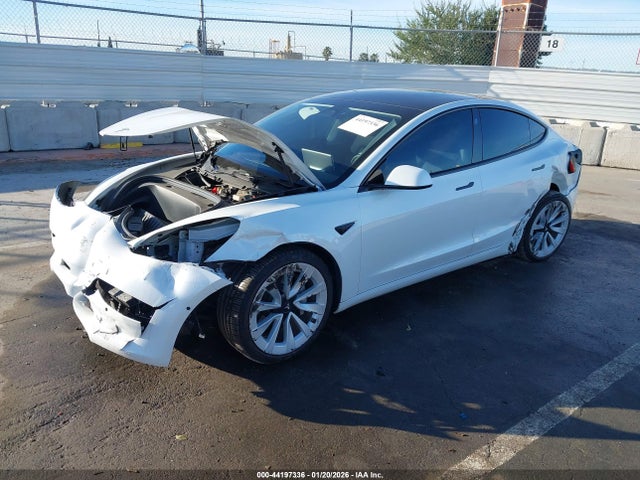 2022 TESLA MODEL 3 5YJ3E1EBXNF315833 Photo 1