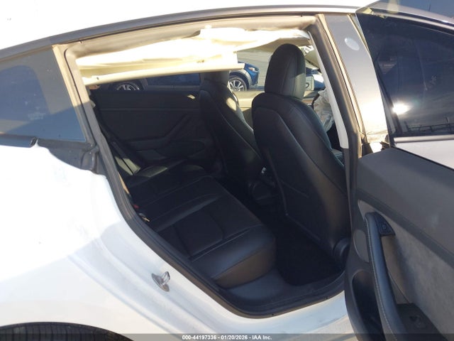 2022 TESLA MODEL 3 5YJ3E1EBXNF315833 Photo 7