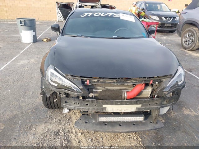 JF1ZCAC1XG9600853 Subaru Brz Limited