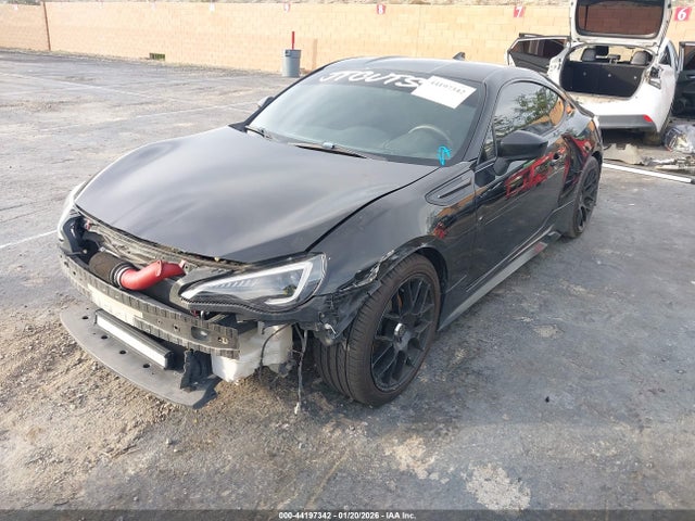 2016 SUBARU BRZ JF1ZCAC1XG9600853 Photo 1