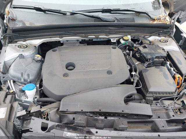 2024 VOLVO XC40 YV4L12UL4R2364429 Photo 9