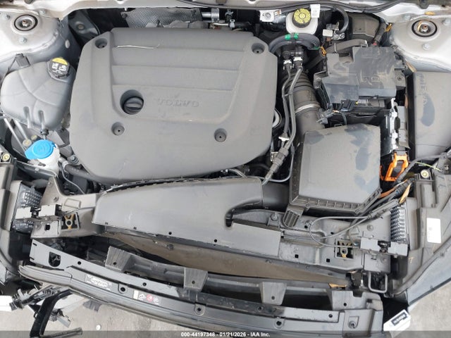 YV4L12UL4R2364429 Volvo Xc40 B5 Plus Dark Theme