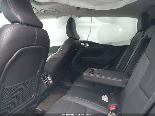 2024 VOLVO XC40 YV4L12UL4R2364429 Photo 7