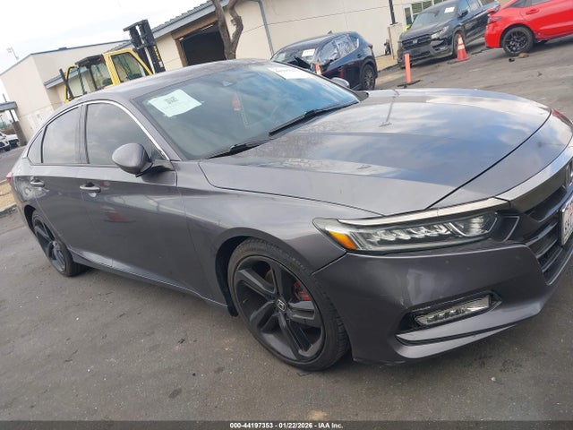 1HGCV1F3XJA252891 Honda Accord Sport