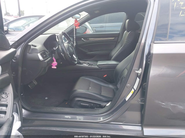 1HGCV1F3XJA252891 Honda Accord Sport