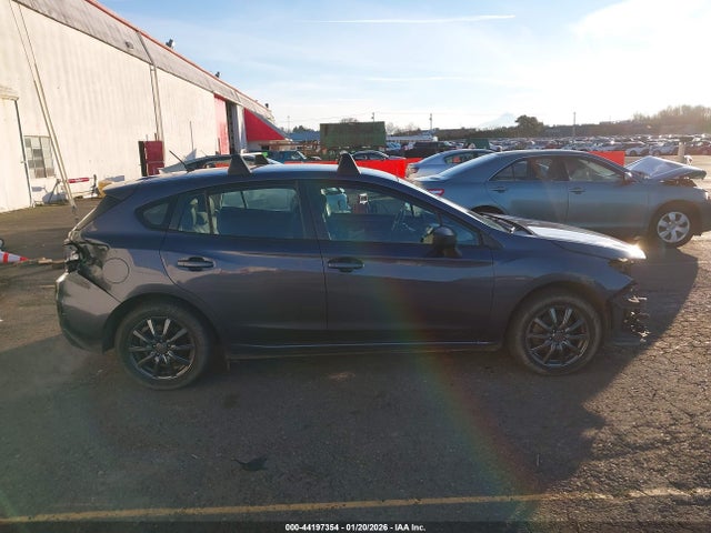 4S3GTAA65H3732911 Subaru Impreza 2.0i