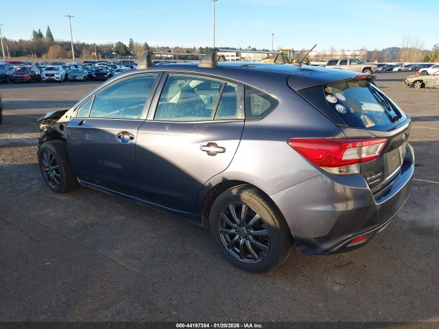 4S3GTAA65H3732911 Subaru Impreza 2.0i
