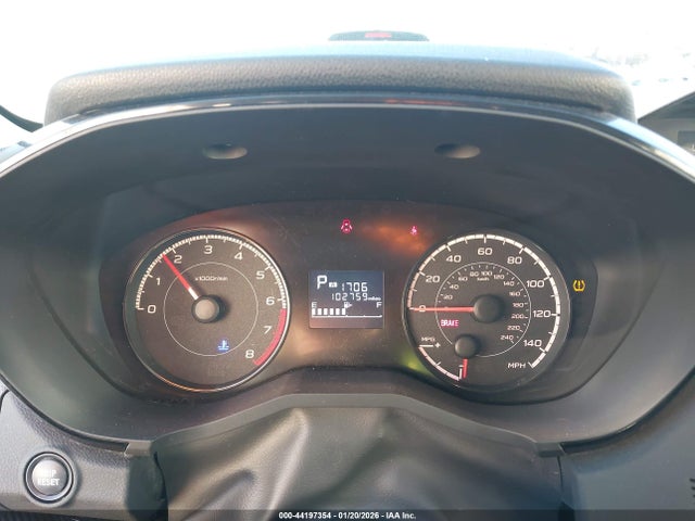 4S3GTAA65H3732911 Subaru Impreza 2.0i