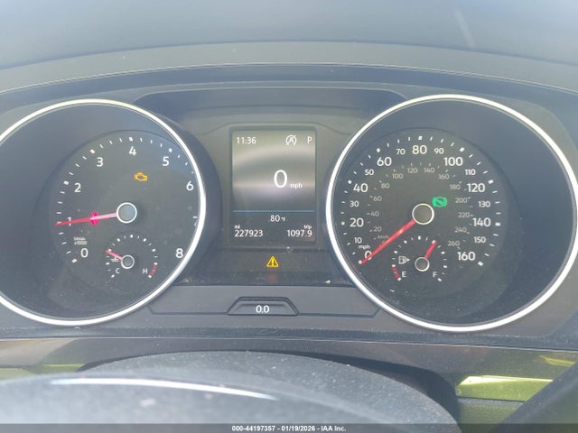 3VV1B7AX9KM077468 Volkswagen Tiguan 2.0t S