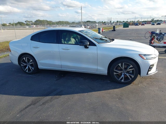 2024 VOLVO S60 7JRL12FK4RG303741