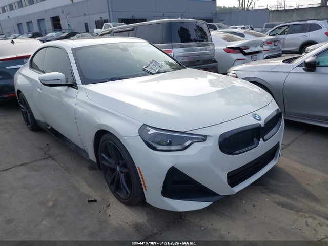 3MW23CM08R8D82810 auction archive image