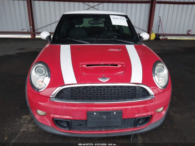 2011 MINI COOPER S WMWSV3C58BTY24829 Photo 5