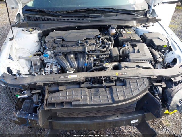 KMHLL4DG5SU914528 Hyundai ELANTRA SE