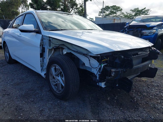 KMHLL4DG5SU914528 Hyundai ELANTRA SE