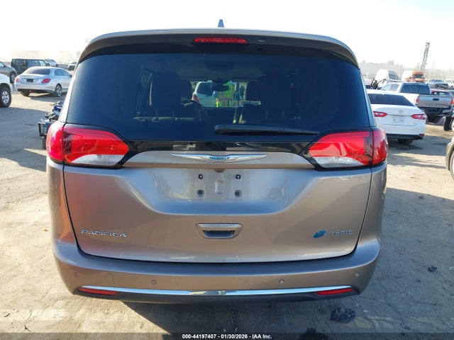 Aukcja sprzedaży 2018 Chrysler Pacifica Hybrid Touring Plus, vin: 2C4RC1H73JR126947, numer aukcji: 44197407