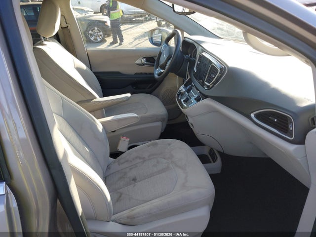 Aukcja sprzedaży 2018 Chrysler Pacifica Hybrid Touring Plus, vin: 2C4RC1H73JR126947, numer aukcji: 44197407
