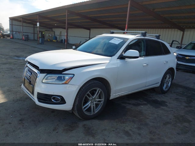 WA1C2AFP6HA065131 Audi Q5 2.0t Premium