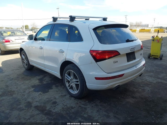 WA1C2AFP6HA065131 Audi Q5 2.0t Premium