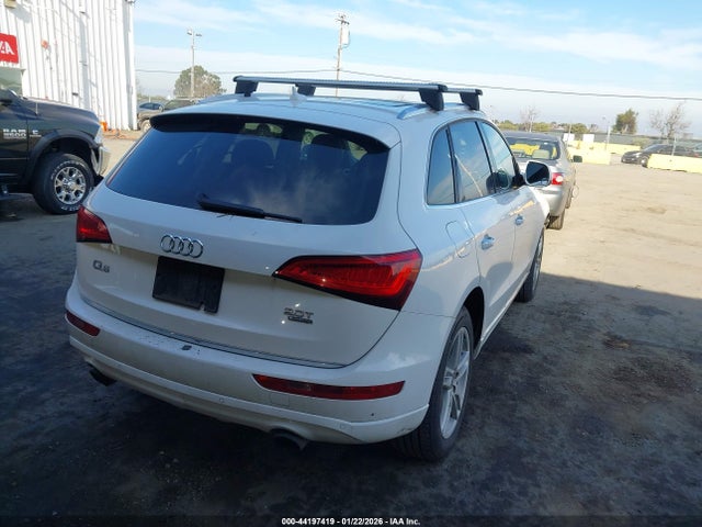 WA1C2AFP6HA065131 Audi Q5 2.0t Premium