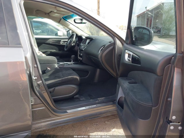 5N1AR2MN2GC642204 Nissan Pathfinder Sv