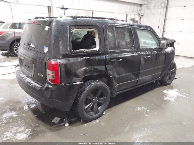 1C4NJPBAXED812763 Jeep Patriot Altitude