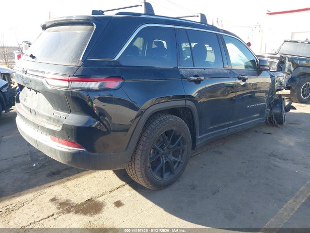 1C4RJHBG2PC523624 Jeep Grand Cherokee Limited 4x4
