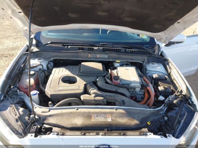 2018 FORD FUSION HYBRID 3FA6P0LU8JR207277 Photo 9