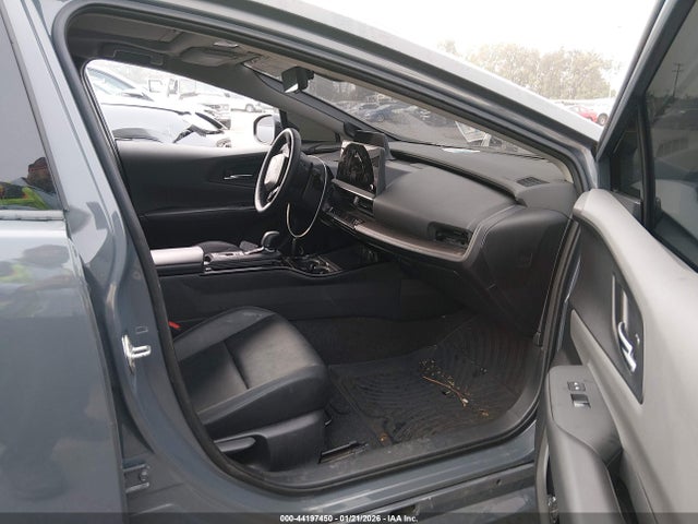 JTDACAAU5R3027368 Toyota Prius Limited