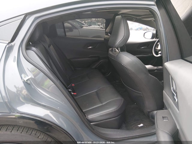 JTDACAAU5R3027368 Toyota Prius Limited