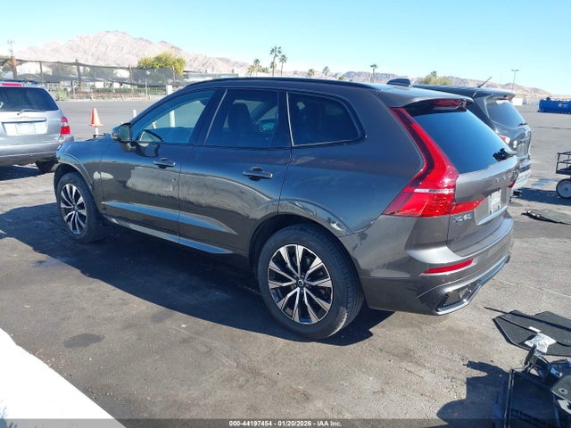 2025 VOLVO XC60 YV4M12RJ7S1216637 Photo 2