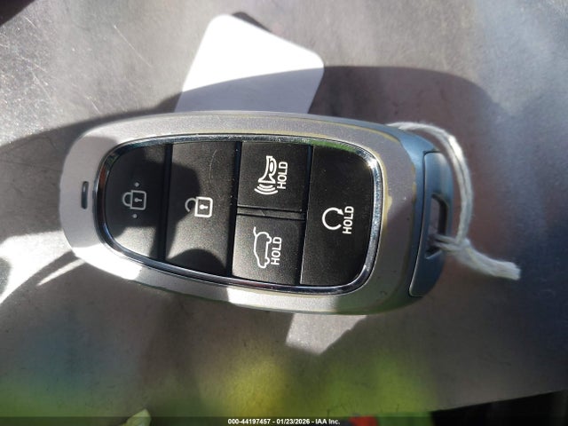 5NMS34AJ4NH431379 Hyundai Santa Fe Sel