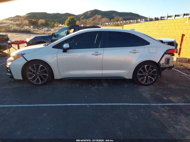 JTDS4RCE3LJ033548 Toyota COROLLA SE