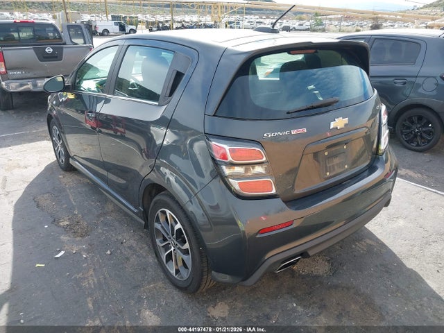 Chevrolet Sonic Lt Auto 2017 1G1JD6SB4H4132489 Image 3