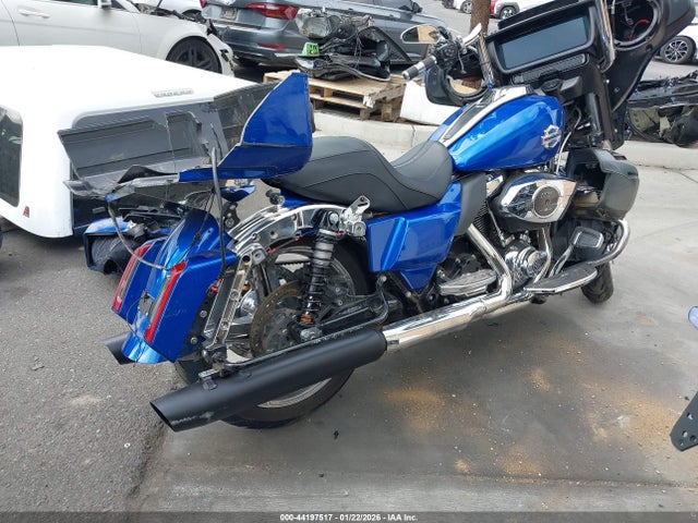 2024 HARLEY-DAVIDSON FLHX 1HD1KB723RB630273 Photo 3