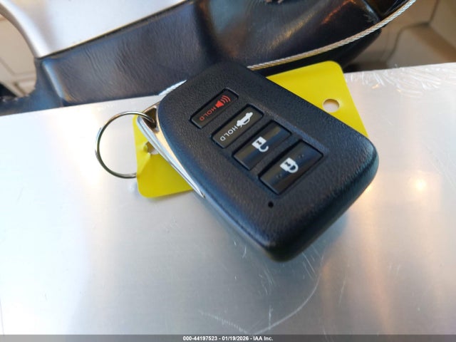 44197523 :رقم المزاد ، JTHBK1GG1D2072801 vin ، 2013 Lexus Es 350 مزاد بيع