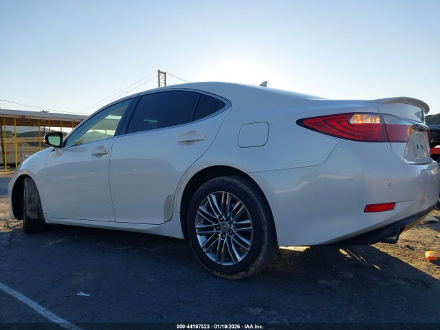 44197523 :رقم المزاد ، JTHBK1GG1D2072801 vin ، 2013 Lexus Es 350 مزاد بيع