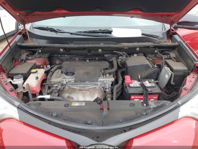 2T3JFREV9HW659391 Toyota RAV4 SE