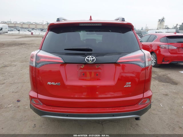 2T3JFREV9HW659391 Toyota RAV4 SE